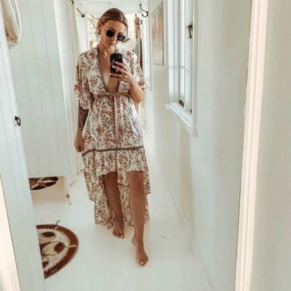 Floral print Cut out Plunging neckline Maxi Dress - Picture 2 of 5